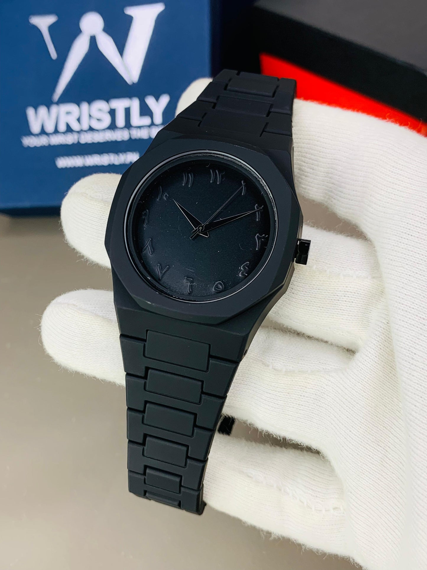 Black Arabic Aura Watch