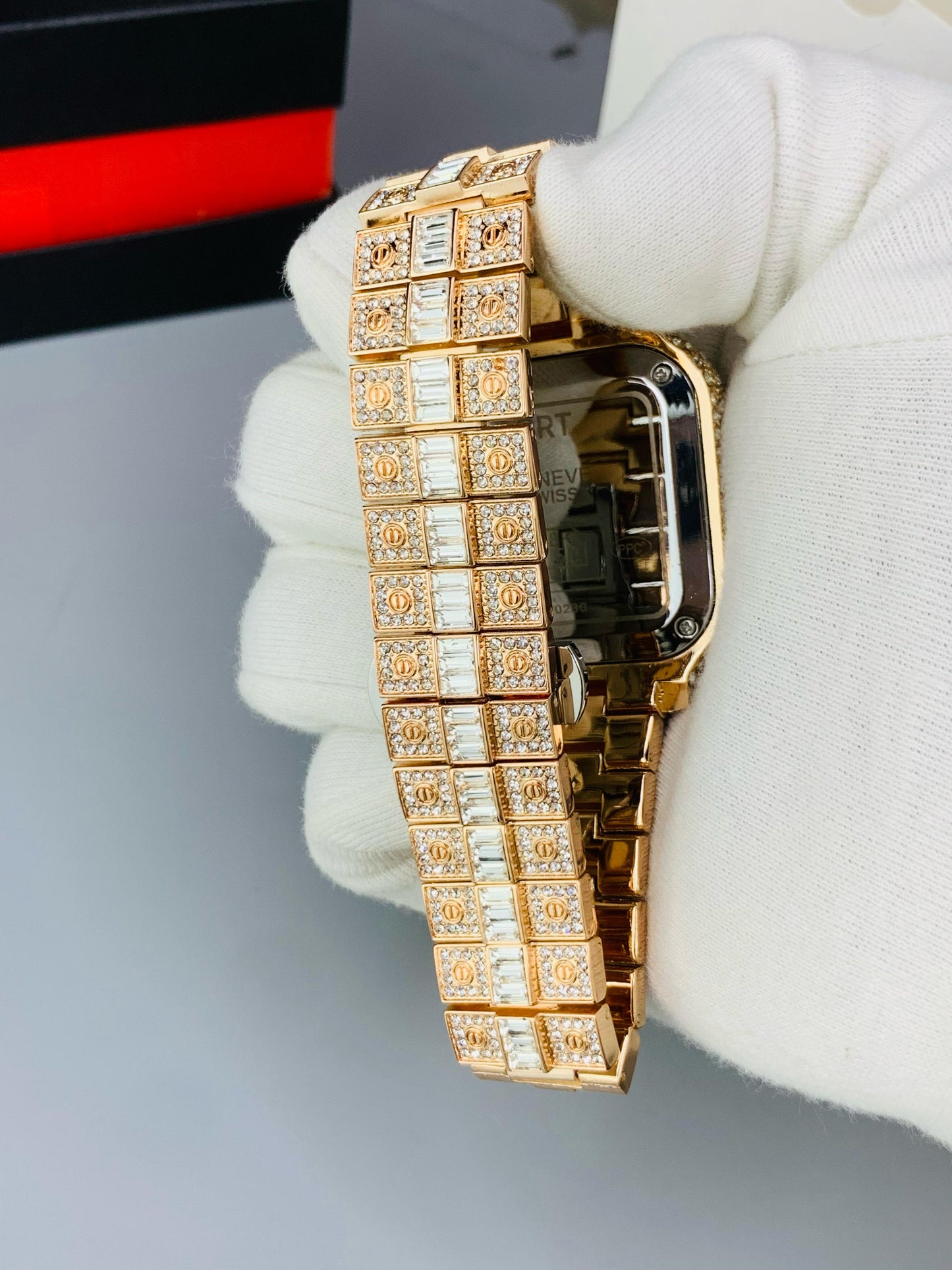 Cartier Full Stone (UNISEX)