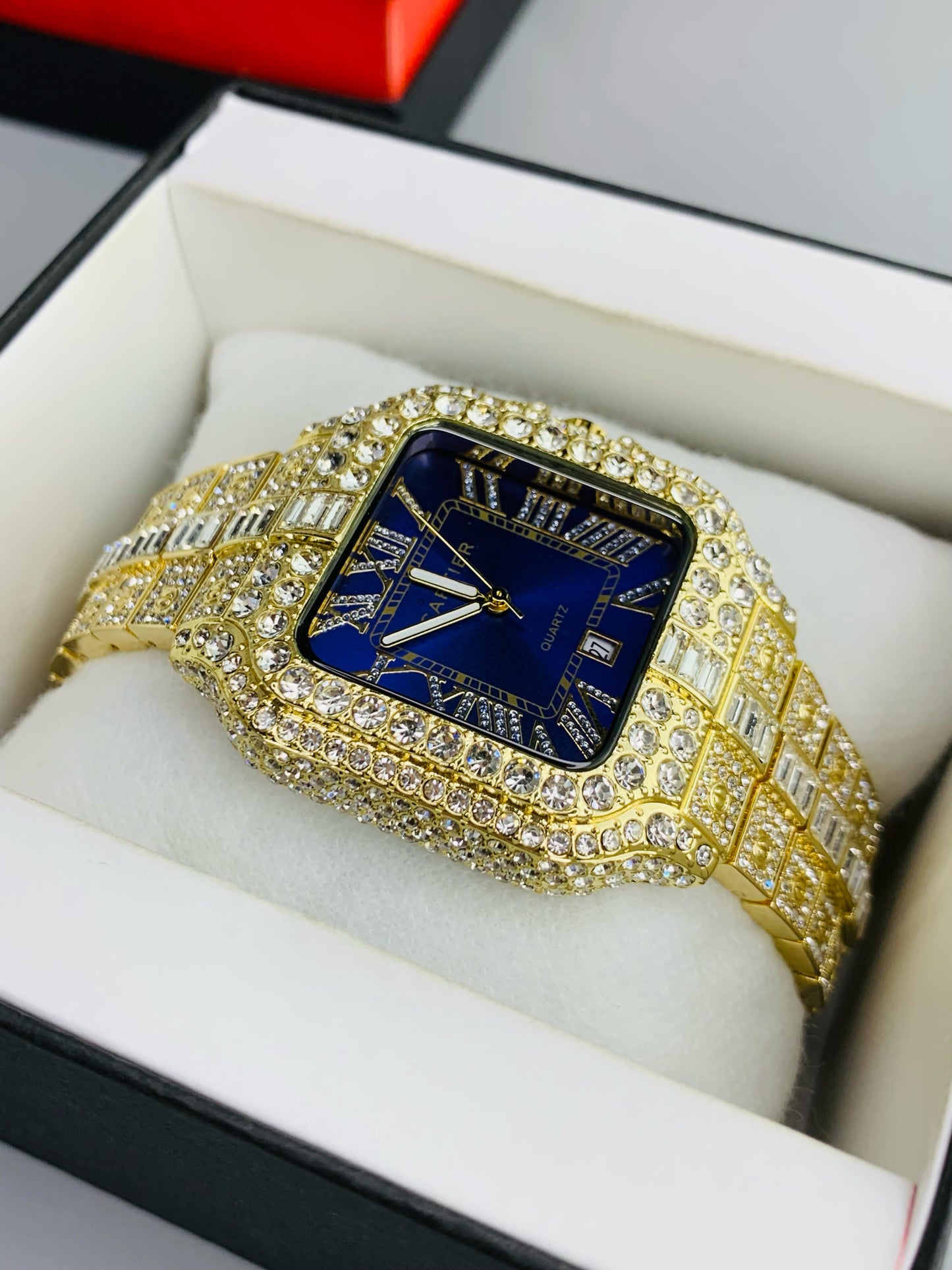 Cartier Golden Full Stone (UNISEX)