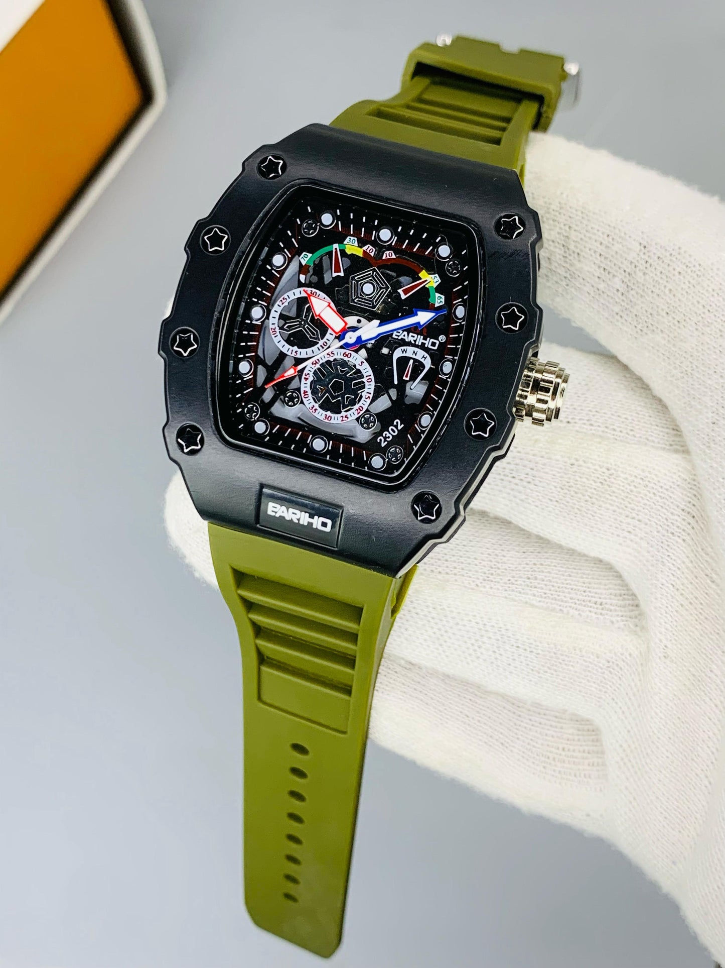 Bariho Men's Strap Watch