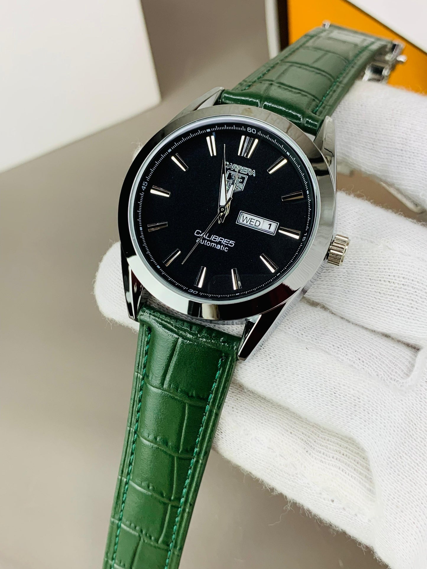 TAG Heuer Carrera