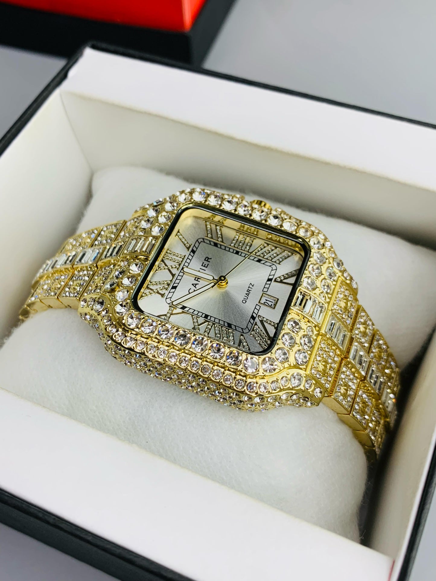 Cartier Golden Full Stone (UNISEX)