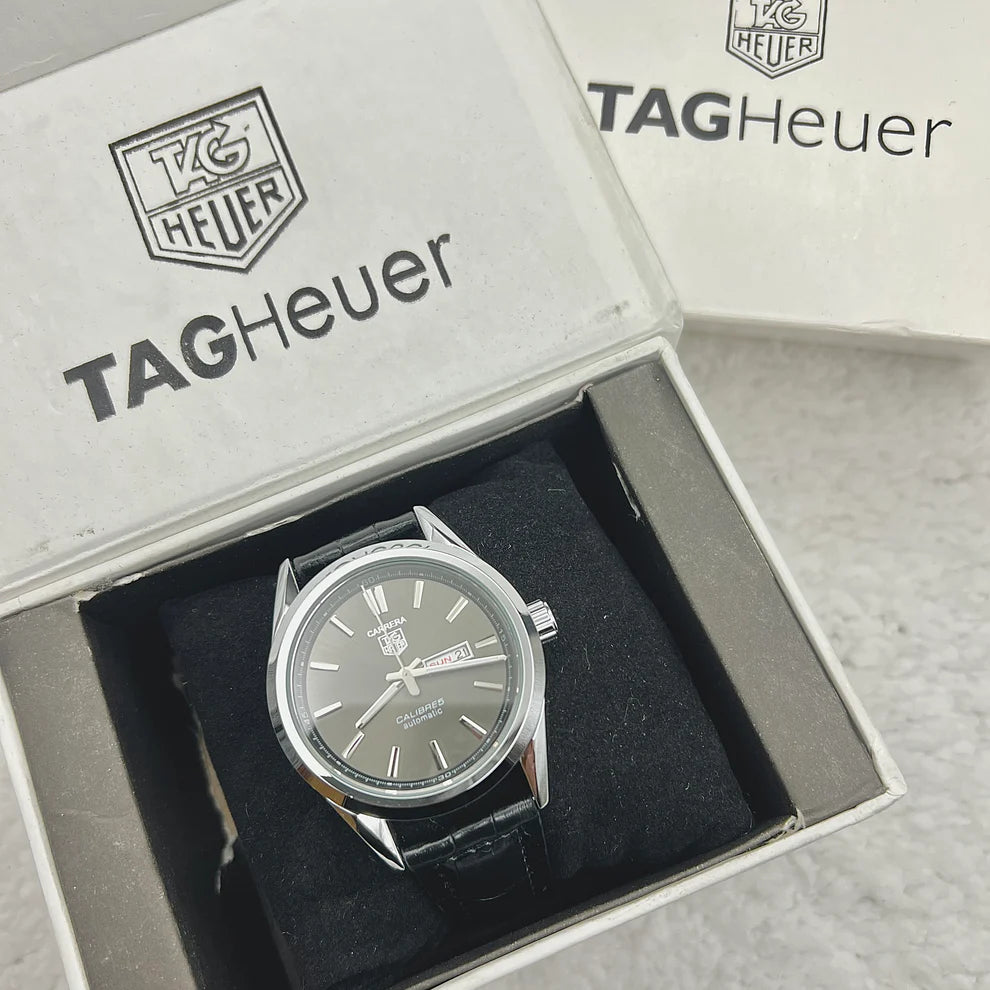 TAG Heuer Carrera