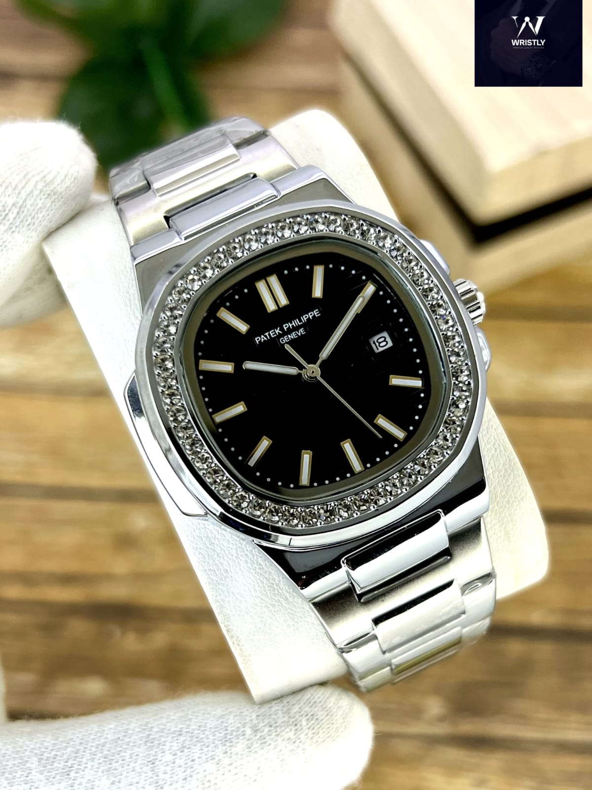 PATEK PHILIPPE GENEVE STONE