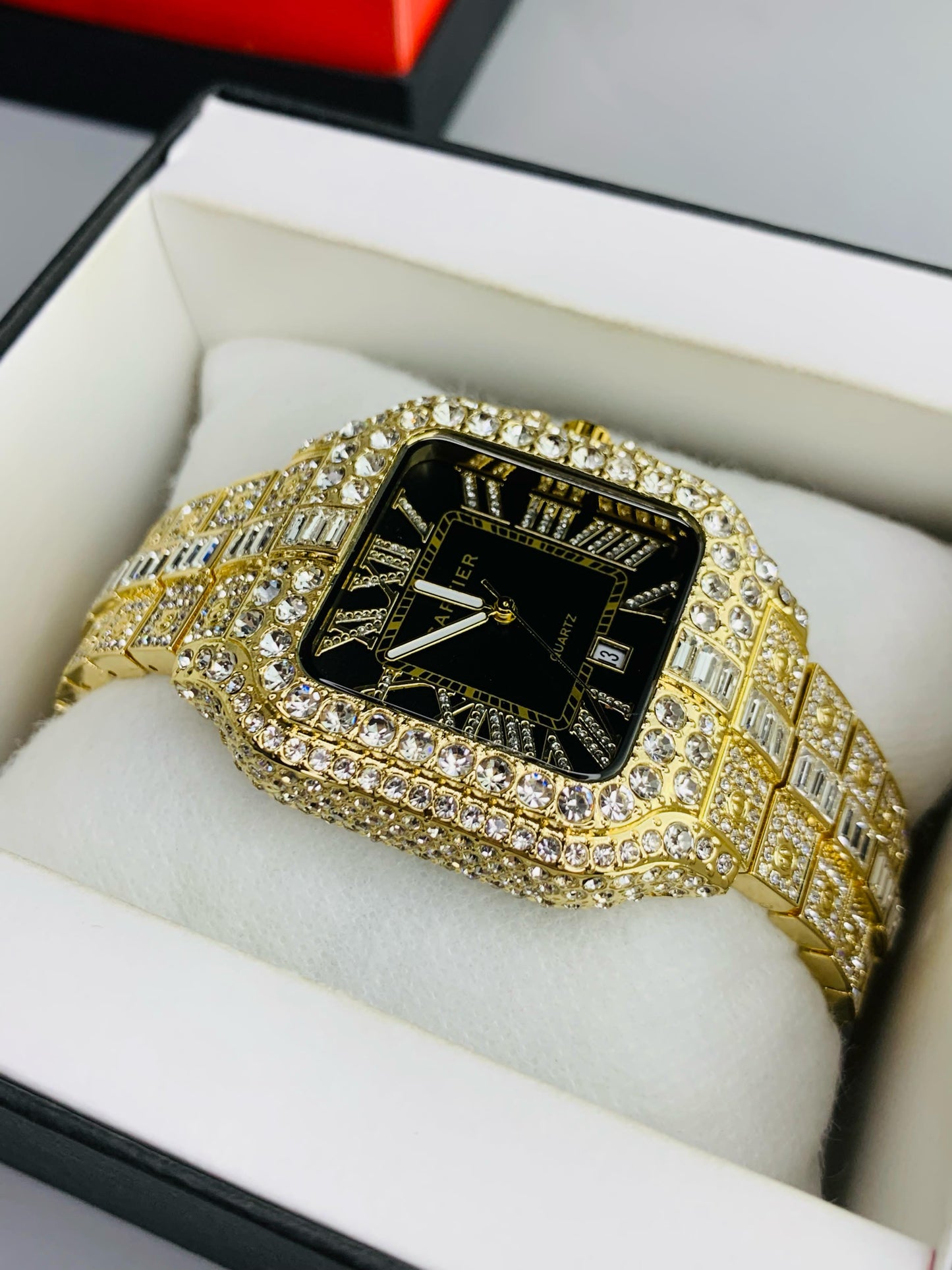 Cartier Golden Full Stone (UNISEX)
